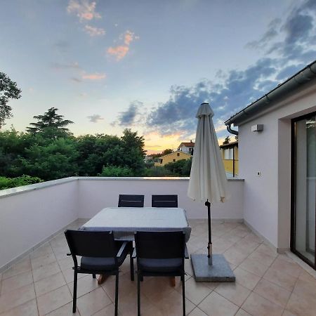 Apartman Sofia Пореч Екстер'єр фото