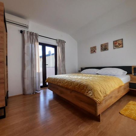 Apartman Sofia Пореч Екстер'єр фото