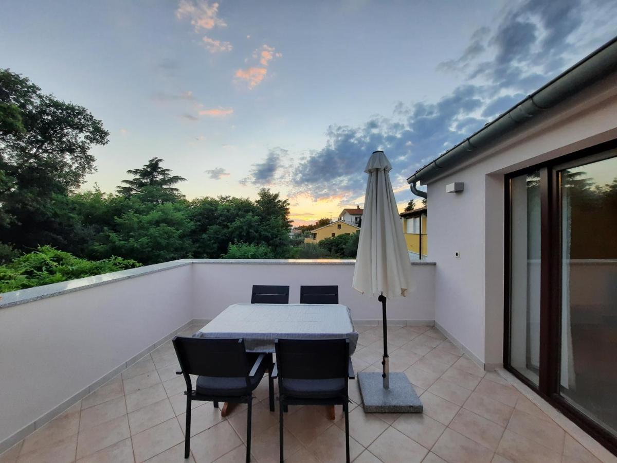 Apartman Sofia Пореч Екстер'єр фото