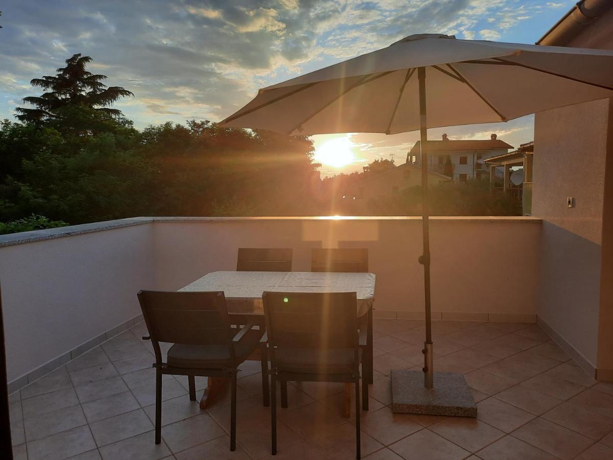 Apartman Sofia Пореч Екстер'єр фото