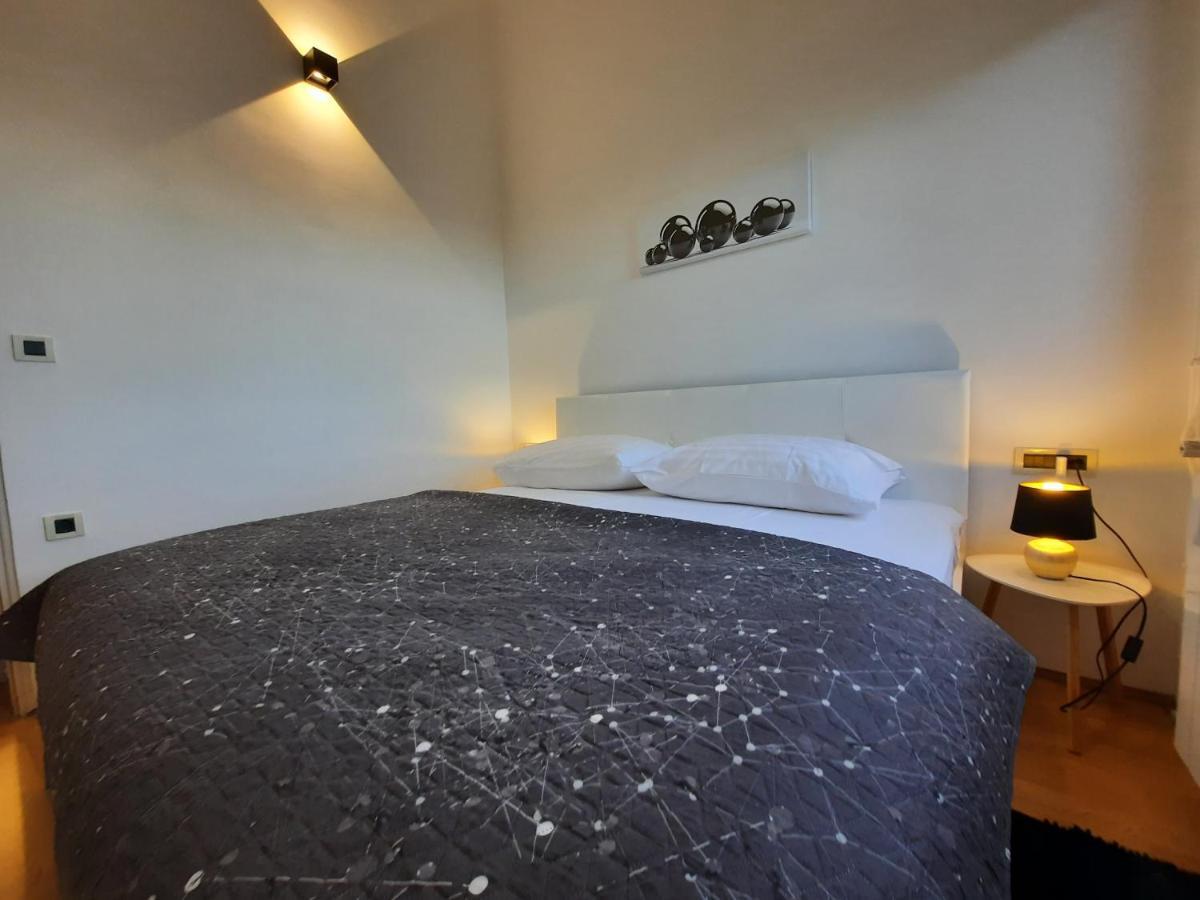 Apartman Sofia Пореч Екстер'єр фото