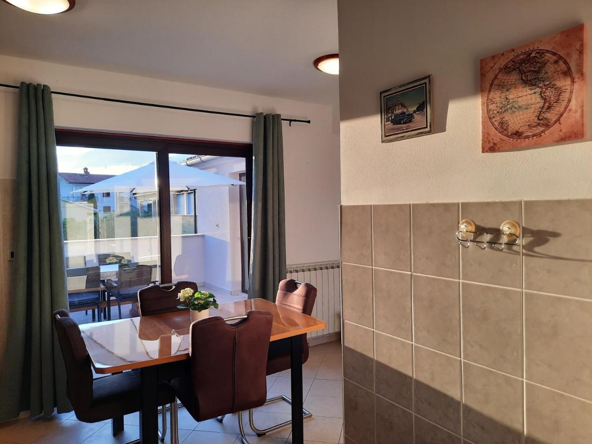 Apartman Sofia Пореч Екстер'єр фото